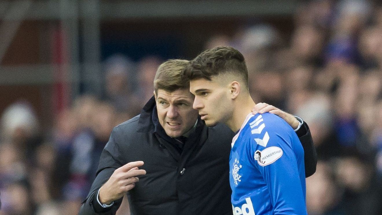 Ianis Hagi l-a cucerit pe Steven Gerrard. ”Ador felul în care joacă! Și-a arătat calitatea”