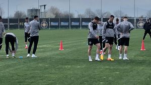 Absență neașteptată la antrenamentul FCSB-ului! Cine a „dispărut” înaintea meciului cu CFR Cluj din Supercupa României | VIDEO + FOTO