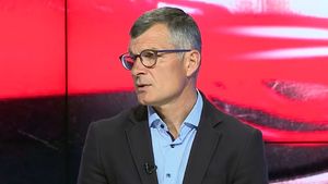 Ioan Ovidiu Sabău „înțeapă” arbitrul, după 0-4 cu CFR Cluj: „A venit un penalty acordat ușor, e foarte greu să revii”