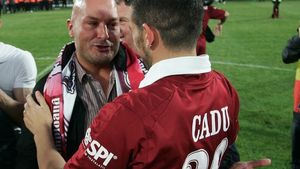 "Dinamo trebuia să aibă 3 eliminați! Am avut și penalty la Bjelanovic!"** VEZI de ce au rămas pe dinafară fanii "câinilor"!