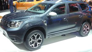 Așteptarea a luat sfârșit, noul Duster a fost prezentat oficial! FOTO | Creatorii îl numesc "mașina perfectă pentru off-road"