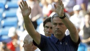 Mourinho declanșează revoluția în fotbal: cel mai scump transfer din istorie se va realiza în vară! Ce super-transferuri face United