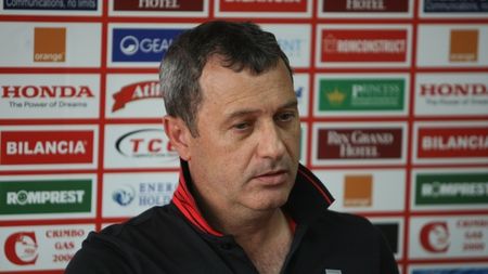 Rednic a fost instalat în locul lui Flavius Stoican: "Gata cu reconstrucția și construcția. Vrem să luptăm pentru titlu în sezonul următor". Negoiță: "Știe să negocieze, nici eu nu am fost zgârcit"