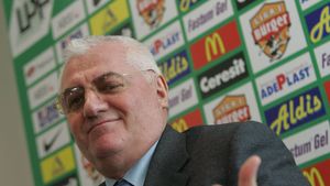 "Mitică și-a schimbat atitudinea față de Comitetul Executiv! Se vede în stenograme!"