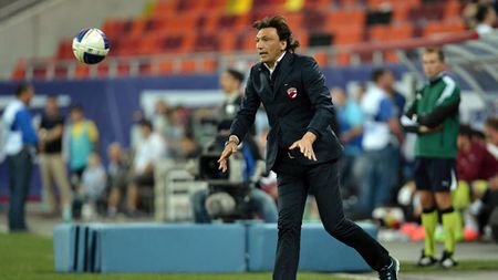 Victor Becali asigură că la Dinamo e liniște: "Veteranii au plecat din Austria pentru că au fost lăsați!" Agentul râde de ultimul transfer făcut de italianul Dario Bonetti