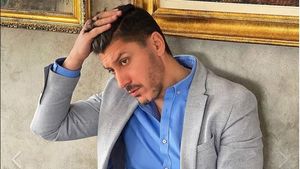 Ciprian Marica, reacție pe Facebook: "Da. Am greșit. Îmi pare rău". Promite că va deschide un business de prosoape după amantlâcul de la Cluj