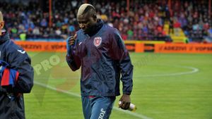 I s-au prăbușit avioanele de hârtie. N'Doye: "Azi am simțit că nu putem să luăm titlul. Trebuie să ne bucurăm pentru locul 2"