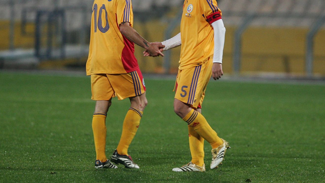 "Chivu nu are nimic cu Mutu,** dar orice națională are un regulament"