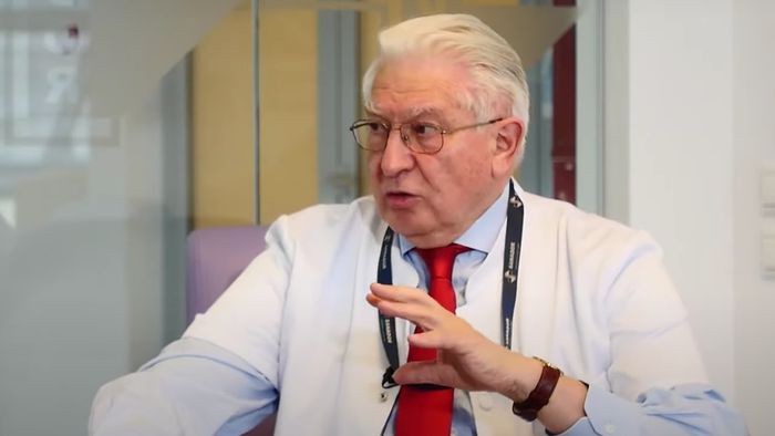 Doctorul Vlad Ciurea dezvăluie alimentul surprinzător care este esențial pentru un creier sănătos și, mai ales, pentru sinapse! Ce veste pentru fani înainte de EURO 2024: „Eu pledez pentru ele”