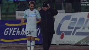 Dezastru pentru FCSB! Teixeira a ieșit accidentat în meciul de la Sf. Gheorghe