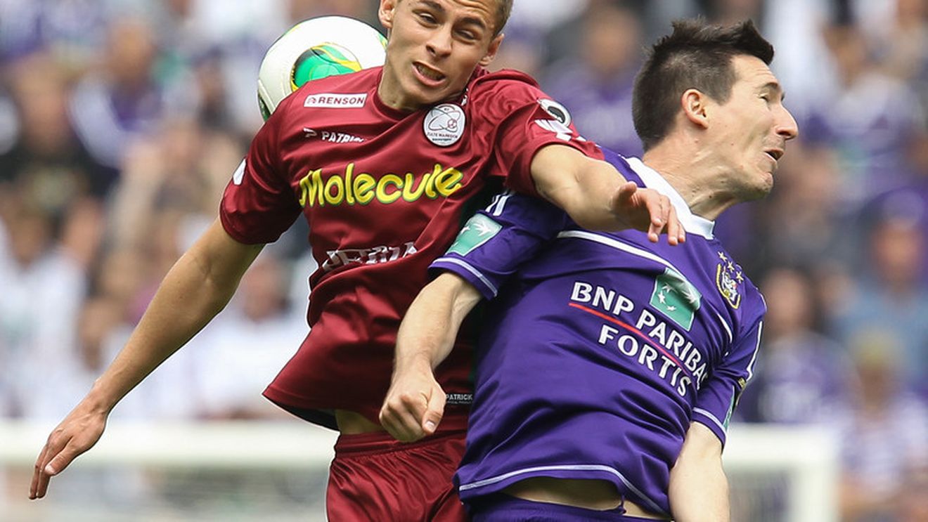 Borussia Dortmund dă o lovitură de proporții, Arsenal și Liverpool se recunosc învinse. Fratele unui fotbalist celebru, salt mare în carieră 