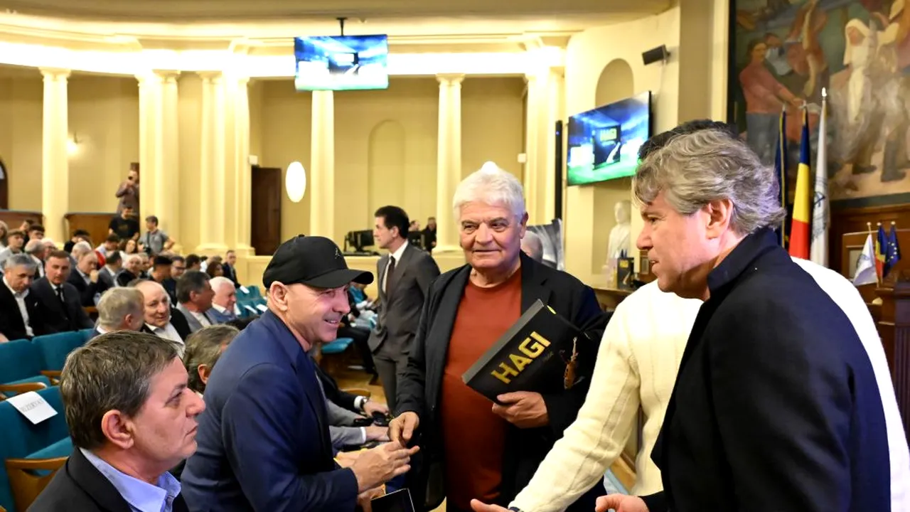 Variantă spectaculoasă în Superliga! Fostul atacant al Generației de Aur, posesor de licență UEFA Pro, e dorit la clubul care a bătut deja palma cu un alt antrenor principal. EXCLUSIV