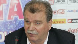 Dinu Gheorghe, tot mai aproape de Steaua:** "Și azi m-am întâlnit cu Gigi Becali!"