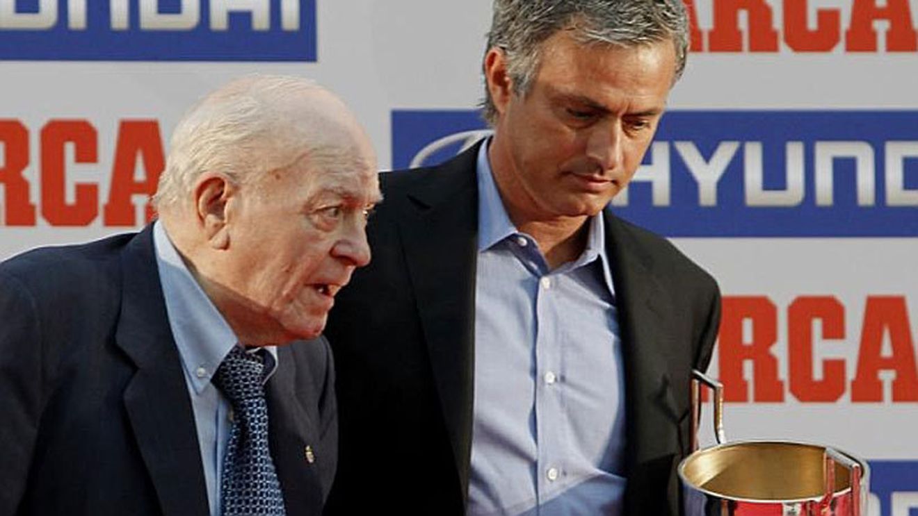 Reacția lui Mourinho după ce a aflat de decesul lui Di Stefano: "Este o zi foarte tristă pentru fotbal"