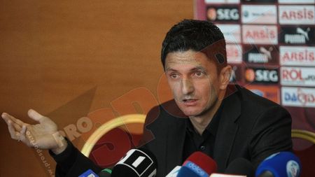 Răzvan, revoltat:** "Este inadmisibil ca personaje de la Steaua și Dinamo să atace jucători de la altă echipă!"