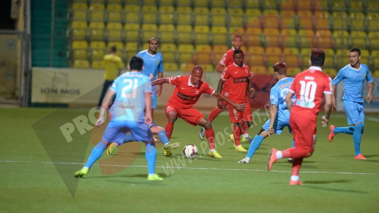 Bărboianu a dezvăluit discuția avută pe teren cu Istvan Kovacs: "Era păcat să pierdem la masa verde. Cred că a procedat corect"