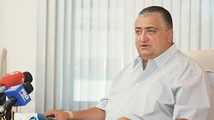 Copos îl momește pe Marian Iancu!