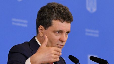 „Asta înseamnă să fii președinte”. Milionarul a văzut că Nicușor Dan tergiversează decizia și l-a lăudat