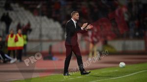 Stoican, după galopul din meciul contra Chindiei: "Trebuie să rămânem modești!" Ce spune despre MVP-ul Thomas