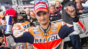 Calificări nebune la MotoGP! Dani Pedrosa va pleca din pole, Marquez a căzut de două ori în Q2, iar Rossi s-a calificat abia al 13-lea

