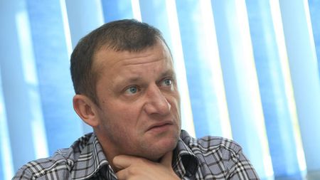 Dorinel, dezamăgit de fața României din amicalul cu Ucraina:** "Suferim mult la mijloc"