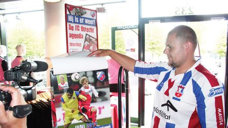 Trei suporteri ai Oțelului l-au vizitat pe Neșu și au primit vești excelente:** "Își simte toracele și își mișcă mâna stângă"