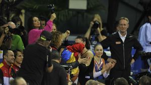 Momentul descătușării pentru Ponor! Lacrimi de fericire după aurul câștigat la CE. "E normal să am lacrimi în ochi, am muncit enorm!"