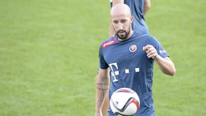 Perioadă bună pentru Latovlevici! VIDEO | Revenit la națională, fostul fundaș al Stelei a înscris pentru Karaboukspor