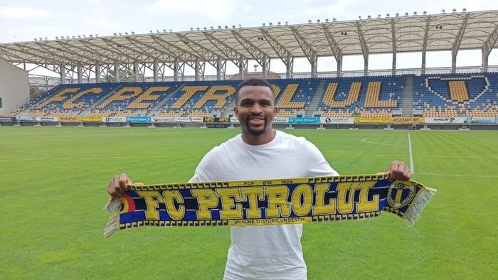 Petrolul dă lovitura cu unul dintre cei mai buni atacanți care au fost în Superliga