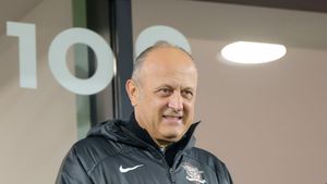 Doi atacanți de top pentru Rapid. Transferurile cu care Dan Şucu se bate la titlu: „Marcatori!”. EXCLUSIV