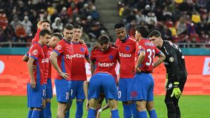 Gigi Becali a folosit doar 3 cuvinte pentru a-și face praf starul după FCSB - Petrolul