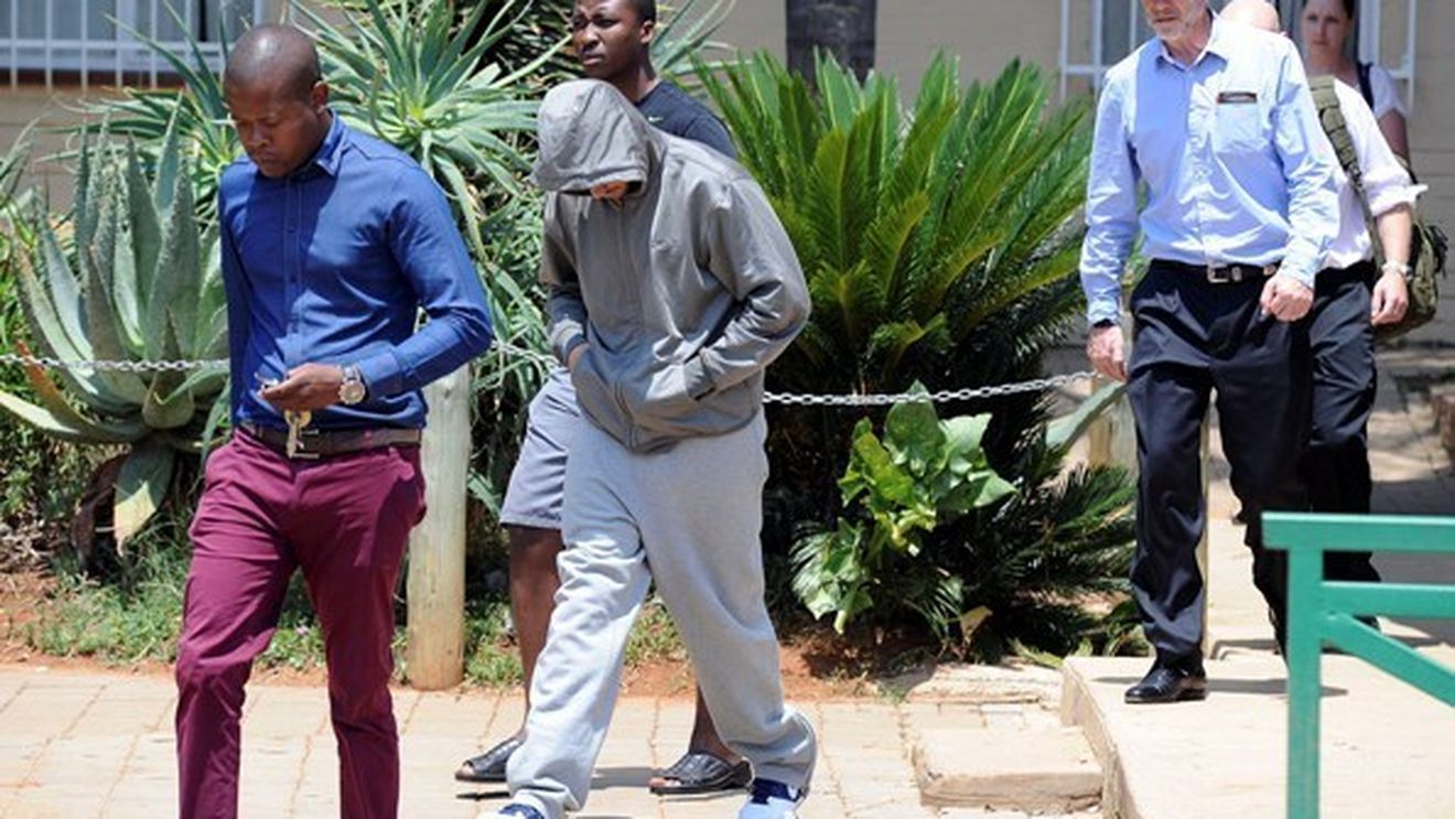 "Un idol a dispărut!"** Pistorius, supus unei presiuni incredibile?