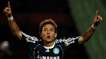 BarÃ§a dă 15 milioane de euro pentru un puști!