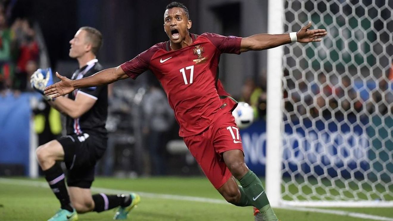 OFICIAL | Fenerbahce l-a vândut pe Nani