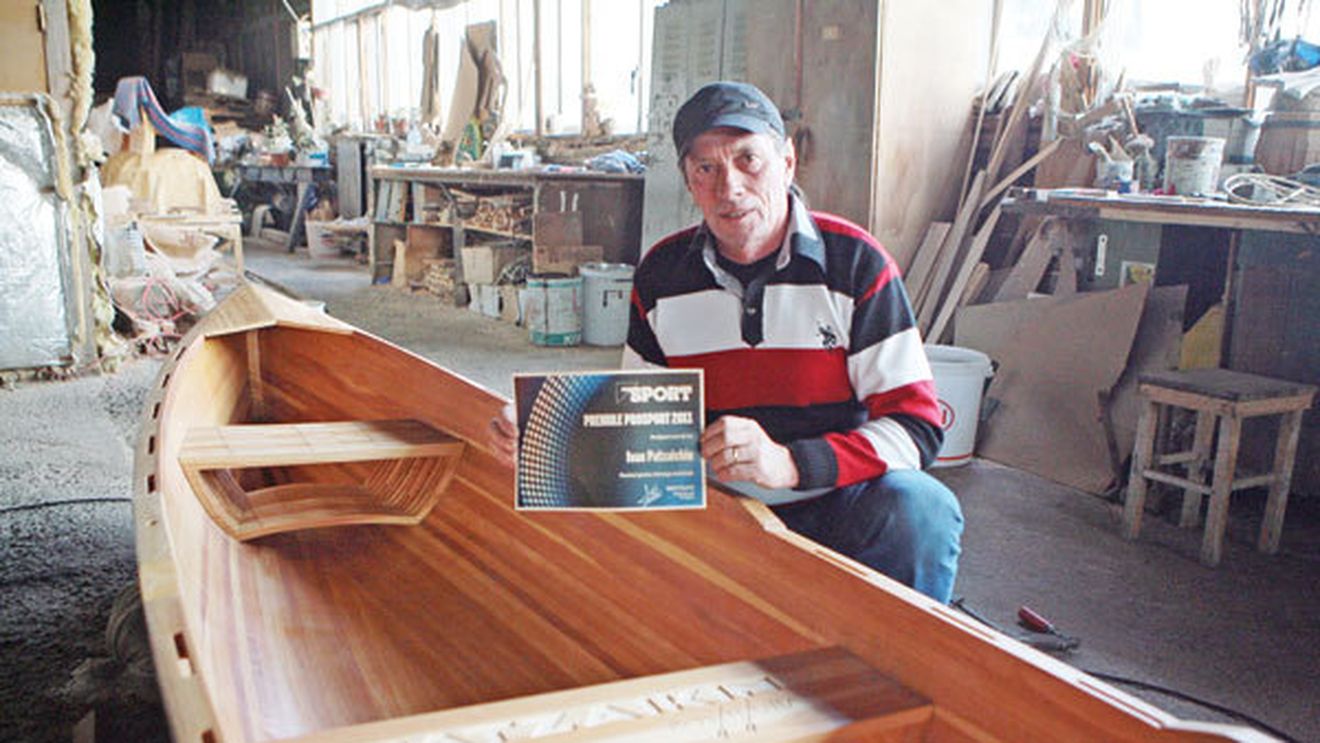 Invenția lui Patzaichin!** Canotca este o combinație între lotcă și canoe, un produs 100% românesc