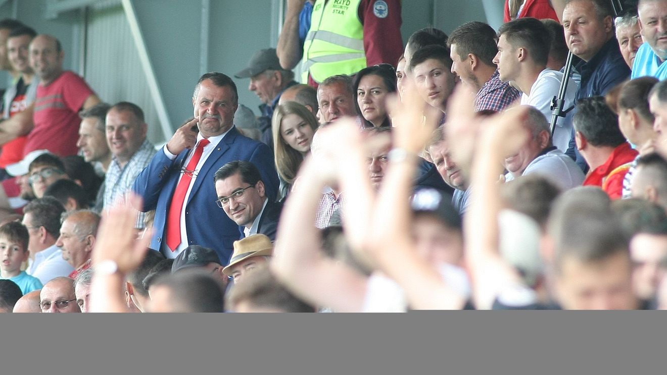 EXCLUSIV | "Escrocul din Carpați" și fotbalul românesc. Se cere la Tribunal anularea alegerilor de la FRF: "Aveau drept de vot 82 și au votat 257!". Metoda cluburilor inventate ca să voteze, brevetată în anii 2000 | ACTE