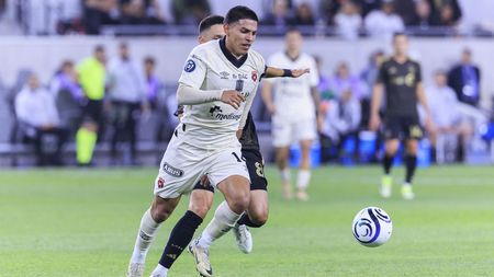 Colegul lui Carlos Mora de la naționala statului Costa Rica vine să joace în Superliga