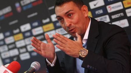 Ilie Dumitrescu crede în Steaua lui Lăcătuș:** "Să-și amintească de primele 25 de minute de la București"