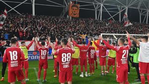 Dinamo, la un pas să aducă în conducere un fost jucător din Bundesliga: „Ne-am înțeles, apoi m-a sunat că nu mai e valabil. A fost influențat” | VIDEO EXCLUSIV DINAMO