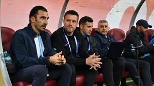 Grecul de 1.98 metri pe care a pus ochii FCSB: „Are 34 de ani. S-au îndrăgostit toți de el”