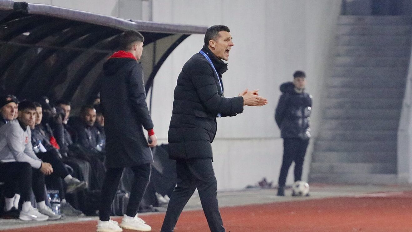 Reacția de mare antrenor a lui Costel Gâlcă după penalty-ul ratat de Alex Dobre în Hermannstadt - Rapid 0-3