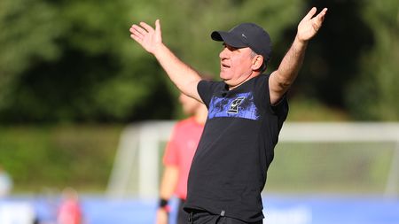 Hagi a așteptat prima victorie din istorie în Europa pentru a le transmite un mesaj contestatarilor: "Stați liniștiți, dacă falimentez...". Ce a spus despre execuția de generic a lui Ganea și de ce se teme în returul din Cipru