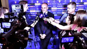 Lovitură pentru Florin Talpan. Mesajul FCSB la 39 de ani de când Gică Hagi aducea Supercupa Europei în vitrina Stelei