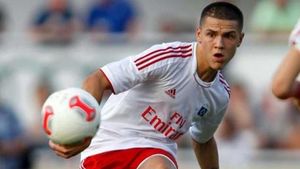 Petrolul încearcă să aducă un fundaș de 21 de ani, care a fost format de Hamburg