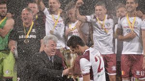 Rapid a reacționat după ce Dumitru Dragomir a susținut fuziunea cu Academica Clinceni! Declarația giuleștenilor despre "scurtătura" găsită