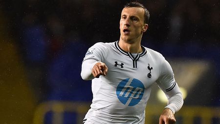 Chiricheș, din ce în ce mai aproape de Italia. Fundașul român e disputat de Roma și Lazio