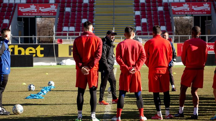 UTA e mare favorită cu Dinamo, dar Ionuț Badea avertizează: „Rezultatele nu pică din cer, se construiesc cu mentalitatea corectă!”