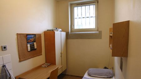 FOTO: Aici își va ispăși pedeapsa Uli Hoeness. Fostul oficial al lui Bayern poate să devină măcelar în închisoare pentru aproape 12 euro pe zi