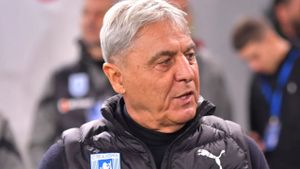 Sorin Cârțu, atac devastator la Nicușor Bancu. Stupoare la Universitatea Craiova: „Cum să nu poți să te comporți ca un căpitan?”