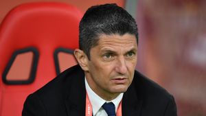 Răzvan Lucescu, despre o posibilă implicare la Rapid: „Nicolae Grigore este unul dintre băieții mei de suflet!” | VIDEO EXCLUSIV ProSport Live